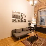 Downtown Loft *