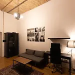 Downtown Loft *